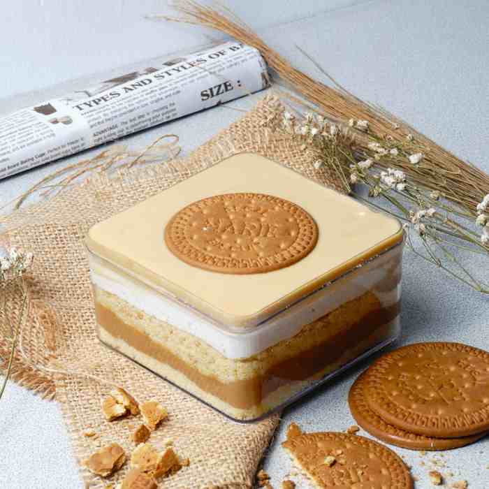 Dessert Box Regal Cokelat Lumer ala Kafe