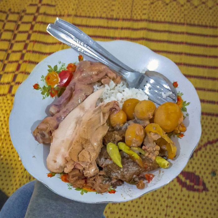 Kuliner Malam Legendaris di Bukittinggi