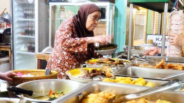 5 Kuliner Legendaris di Bandung, Ada Warung Bu Eha Langganan Presiden ... 5 Kuliner Legendaris di Bandung, Ada Warung Bu Eha Langganan Presiden ...