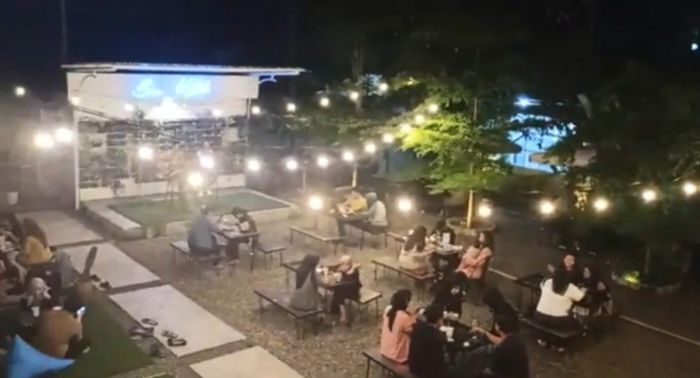 Rekomendasi Restoran Viral yang Wajib Dikunjungi Weekend Ini! - Semua ... Kabar Terkini: Restoran Viral yang Ramai Dikunjungi Foodies