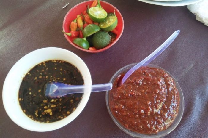 Kombinasi pedas dan aroma khas sambal terasi, resep yang wajib dicoba ... Donat Sambal: Kombinasi Pedas dan Manis