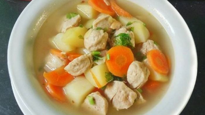 Sup Bakso Tahu Sayur