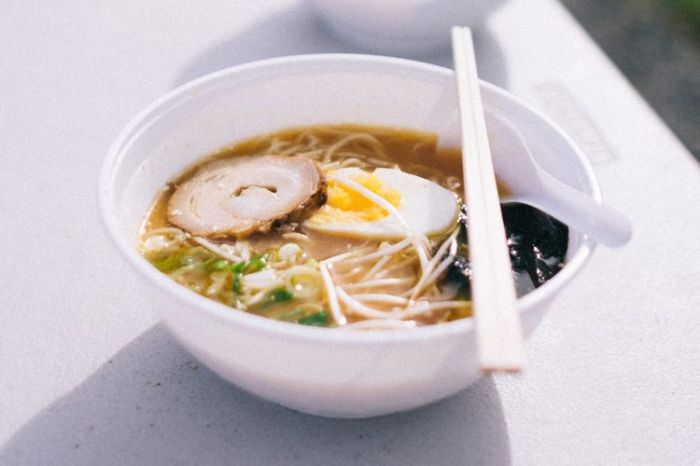 Resep Ramen Homemade Kuah Kaldu Ayam