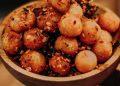 Cimol Bojot Chili Oil Anti Meledak, Kenyal dan Krispi di Luar