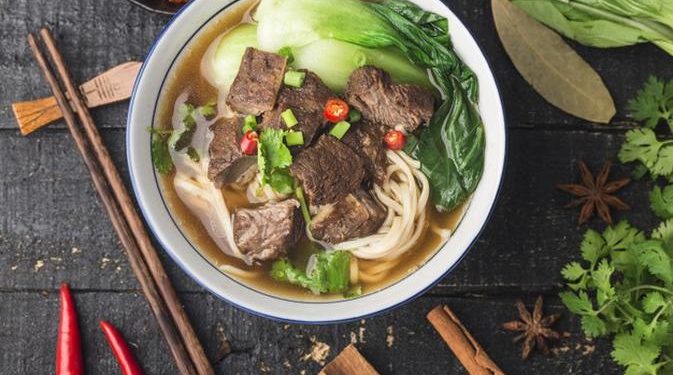 Resep Sop Kaki Kambing Kuah Bening Gurih Tanpa Santan dan Bebas Bau Prengus