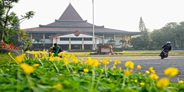 9 Rekomendasi Tempat Makan Keluarga Dekat UNS Solo untuk Pilihan Kuliner Jawa 2026