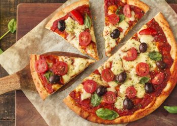 Membuat Pizza Tanpa Oven dan Ragi, Hidangan Lezat di Rumah