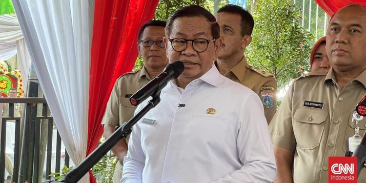 Pramono Resmikan Dua Embung di Jakarta Selatan Klaim Dapat Kurangi Banjir