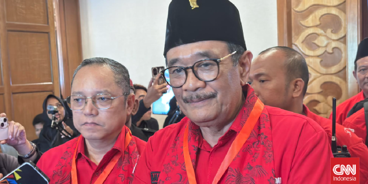 PDIP Tidak Terkejut Jokowi Menjadi Ketua Dewan Pembina PSI