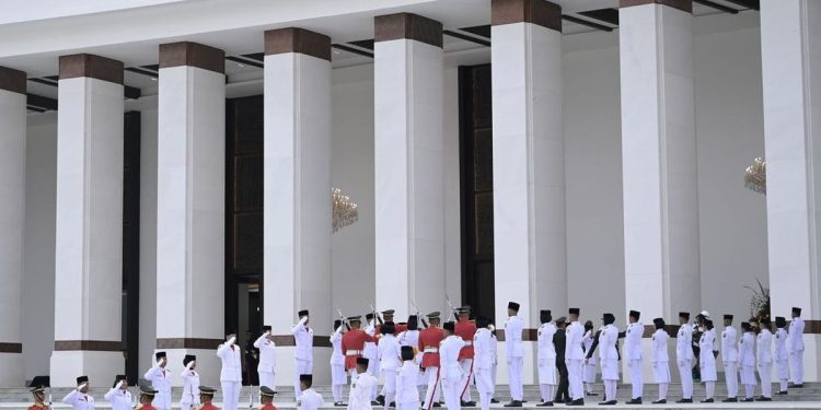 Siswi Makassar Dikenai Sanksi Tidak Jadi Calon Paskibraka dan Kehilangan Beasiswa