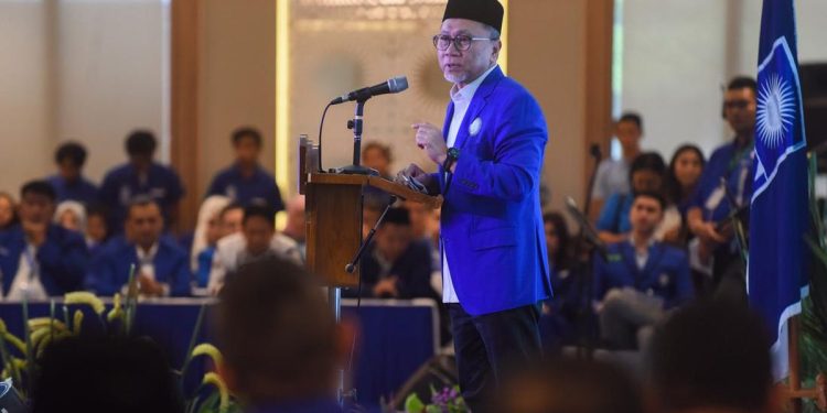 Zulhas Jelaskan Penyebab PAN Dukung Prabowo Selama 15 Tahun Terakhir