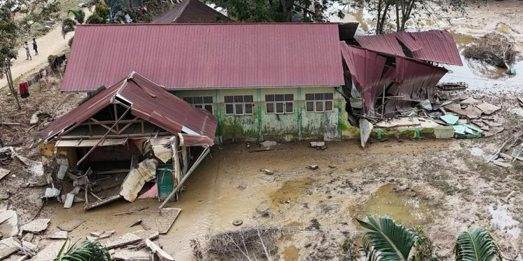 PKS Kirim Hewan Kurban ke Wilayah Terdampak Banjir di Sumatra