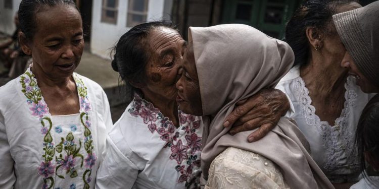 Merawat Kerukunan Waisak di Dusun Thekelan