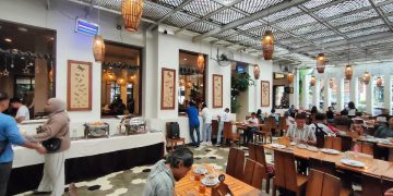 8 Restoran Nyaman untuk Keluarga di Bandung yang Wajib Anda Kunjungi