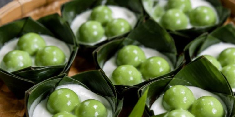 Resep Kue Putri Mandi Isi Kelapa yang Lembut dan Manis Gurih Bikin Nagih
