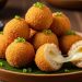 Cara Membuat Bola Nasi Crispy Isi Keju Camilan Renyah dan Lezat