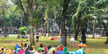 12 Rekomendasi Tempat Makan Dekat Lapangan Banteng Jakarta Restoran Legendaris dan Kafe Populer