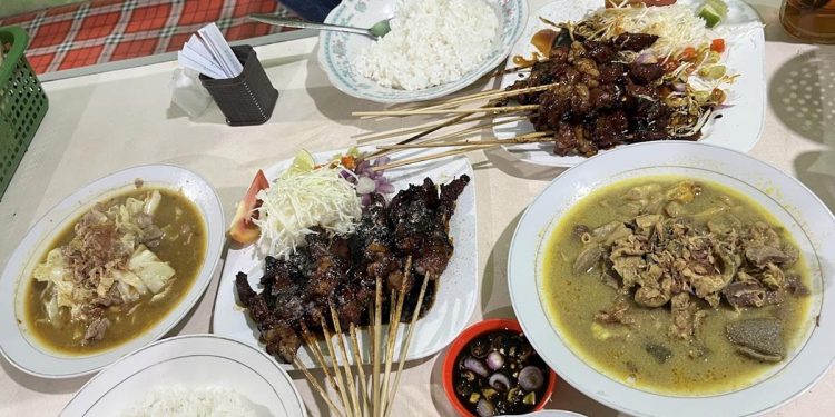 7 Warung Sate Legendaris di Salatiga dari Sapi Hingga Kambing