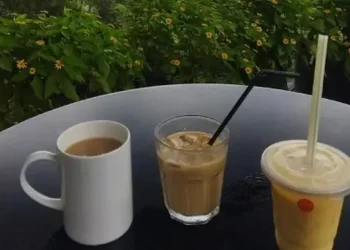 9 Cafe Dengan View Alam Terbaik di Lembang 2026, Menawarkan Panorama Pegunungan dan Hutan Pinus