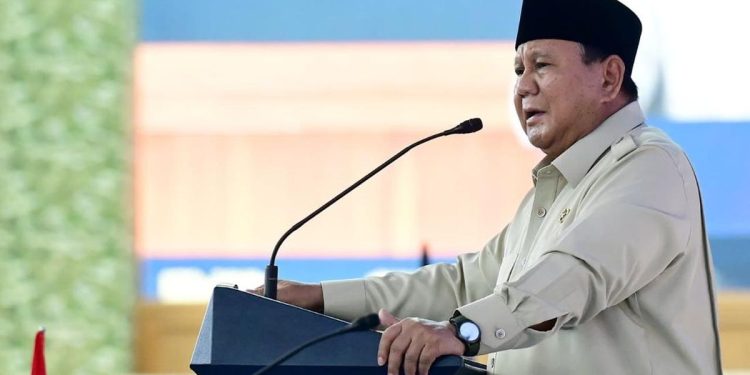 Prabowo Menerima Laporan TNI tentang Program Listrik Papua dan Sumur Bor