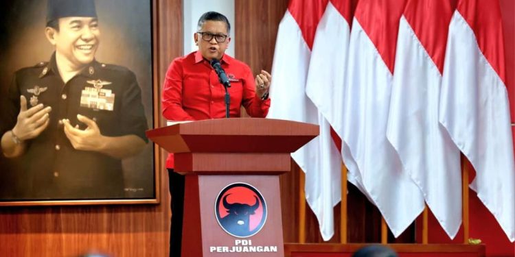 Hasto Sebut Lagu Bung Karno Bapak Marhaenisme sebagai Upaya Perbaiki Sejarah
