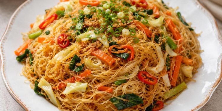Memasak Bihun Goreng Tanpa Kecap Asin Rasanya Tetap Gurih dan Nikmat