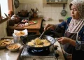6 Kesalahan Saat Menggoreng Tempe yang Bikin Cepat Lembek dan Tak Renyah