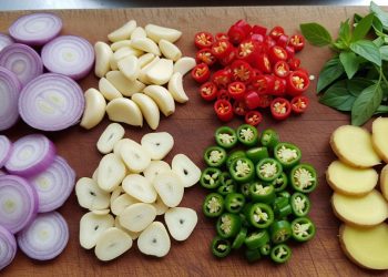 7 Teknik Menyimpan Bumbu Iris Agar Segar dan Tidak Menghitam untuk Bekal Masak Pagi