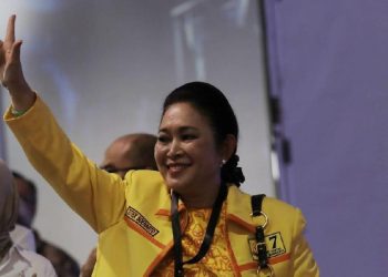 Titiek Soeharto Raih Juara Tiga di Kejuaraan Menembak Kapolri Cup