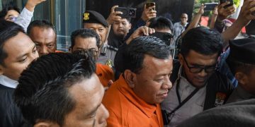 KPK Selidiki Aliran Dana Kasus Pelepasan Hutan oleh Bupati Kuansing