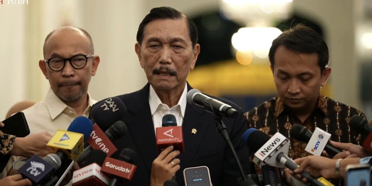 Prabowo Ajak Luhut, Chatib Basri, dan Mari Elka ke Hambalang