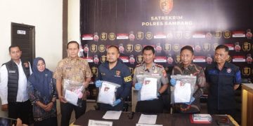 Remaja di Sampang Diduga Diperkosa 27 Orang dengan 12 Tersangka Ditangkap dan 15 Buron