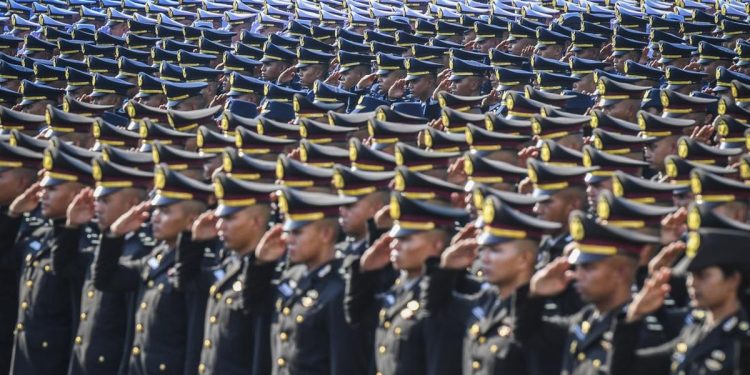 Prabowo Lantik Taruna Akademi Militer dan Akademi Kepolisian di Istana Besok Pagi