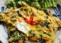 Resep Bakwan Selada Telur Renyah dan Gurih Sebagai Camilan Lezat