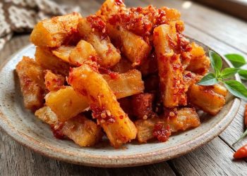 Resep Ubi Goreng Bumbu Balado, Camilan Pedas Renyah yang Sulit Dihentikan