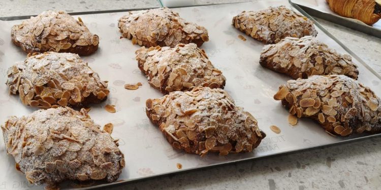Bakery Singapura Luncurkan Menu Eksklusif Indonesia dengan Teknik Artisan dan Cita Rasa Lokal