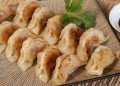 Resep Gyoza Ayam Homemade Renyah dengan Kulit Garing dan Isian Juicy