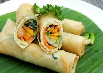 Tips Resep Spring Roll Renyah Sempurna untuk Camilan di Acara Pesta
