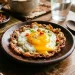 6 Metode Menggoreng Telur Mata Sapi dengan Pinggiran Renyah dan Kuning Meleleh