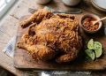 Goreng Ayam Utuh agar Matang Merata Luar Dalam, Tidak Gosong dan Tetap Juicy