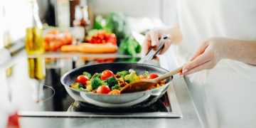 Belajar Memasak dari Nol untuk Pemula Agar Mahir di Dapur dengan Cepat