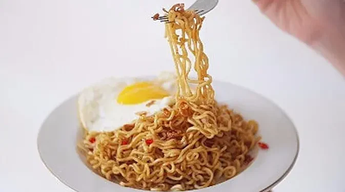 Indonesia Menjadi Negara dengan Konsumsi Mi Instan Terbanyak Kedua di Dunia dengan 14,5 Miliar Porsi