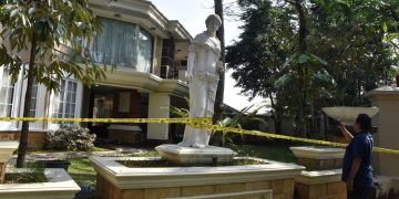 Hakim Tolak Kembalikan Foto Keluarga Febrie yang Disita di Rumah Sentul