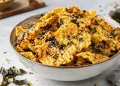 Resep Camilan Telur Crispy Bumbu Rumput Laut yang Bikin Ngemil Susah Berhenti