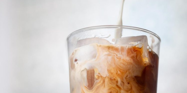 Resep Kopi Susu Creamy dengan 3 Bahan Mudah dan Takaran Sendok di Rumah