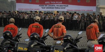 17.628 Aparat Gabungan Dikerahkan Mengawal Aksi 29 September di Jakarta