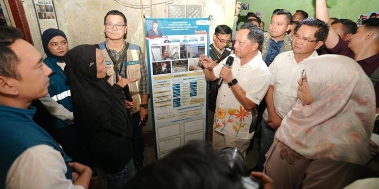 Tinjauan Mendagri Bedah Rumah Bukit Duri, Ajak Pemda Dukung Percepatan