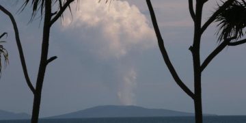 Warga Harap Waspada Setelah Erupsi Gunung Anak Krakatau dan Suara Dentuman