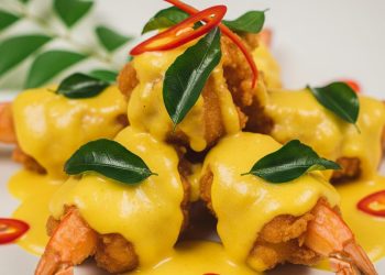 Resep Udang dengan Saus Telur Asin yang Gurih untuk Lauk Makan Keluarga