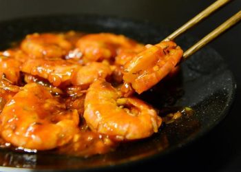 Resep Udang Saus Tiram Juicy Gurih Seperti di Restoran